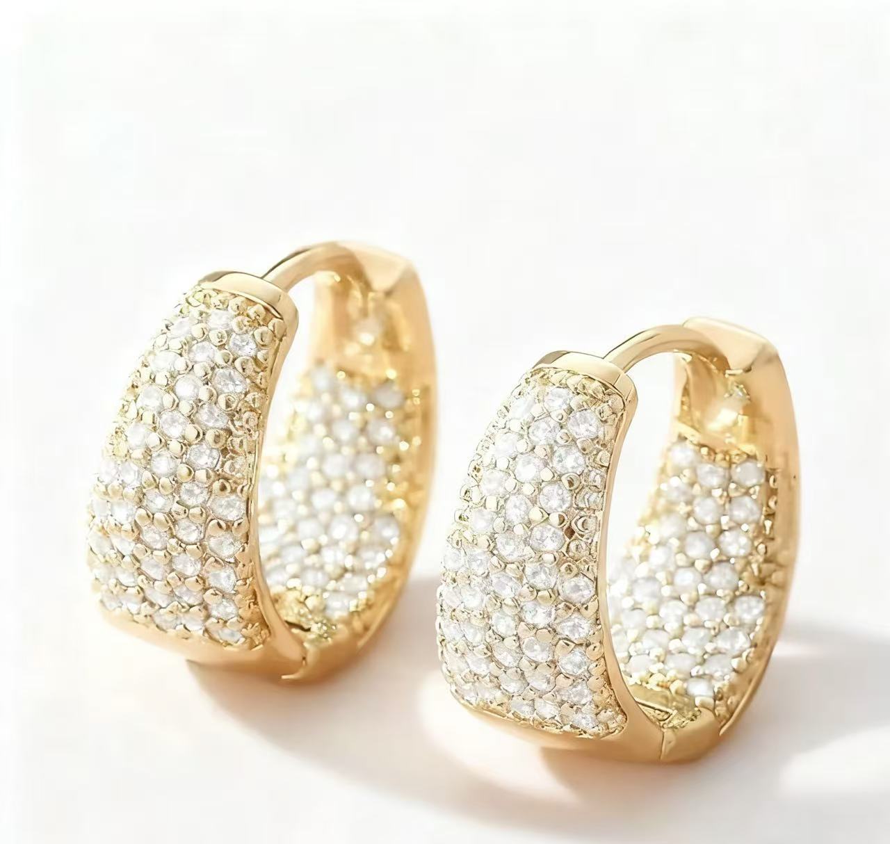 Waterdrop-shaped Vibrant And Elegant Earrings With 18K Gold Plating On Copper - Eve & Kith