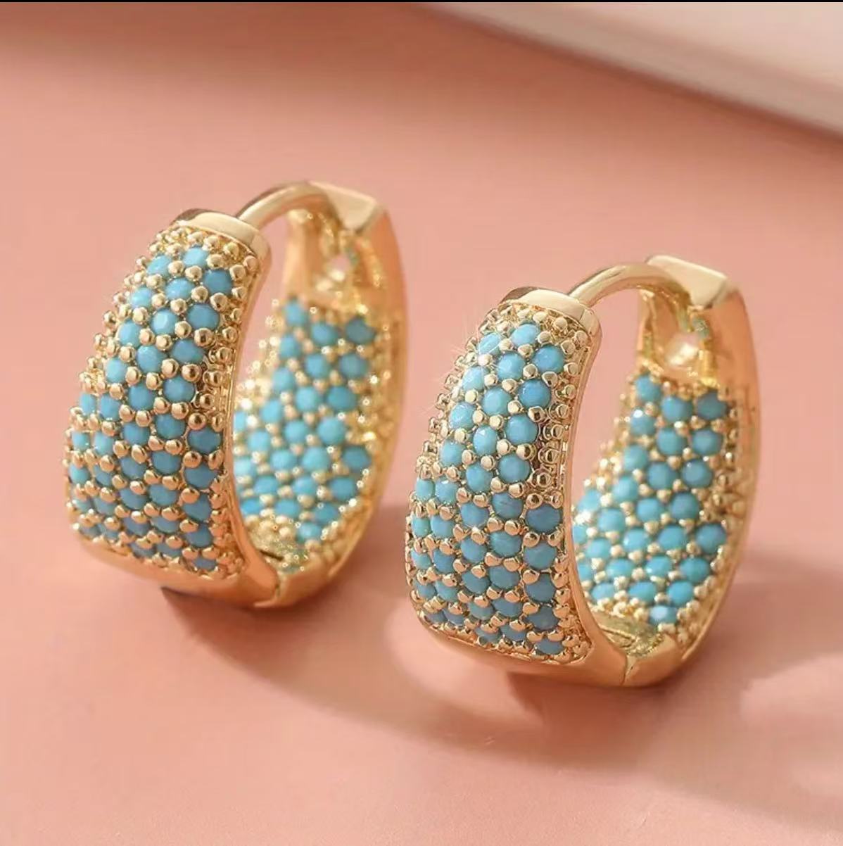 Waterdrop-shaped Vibrant And Elegant Earrings With 18K Gold Plating On Copper - Eve & Kith