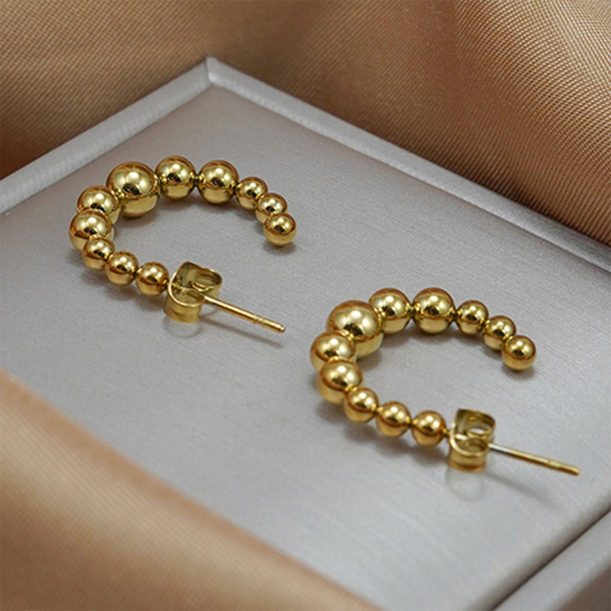 Lxalry Golden Jewelry Set - Crescent Pendant Necklace & Earrings, Minimalist Metal Accessories, Elegant Everyday Jewelry, Perfect For Black Outfits, Dainty Clavicle Chain - Eve & Kith