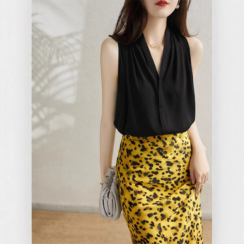 French-style Elegant And Chic Halter-neck Smooth Camisole - Eve & Kith