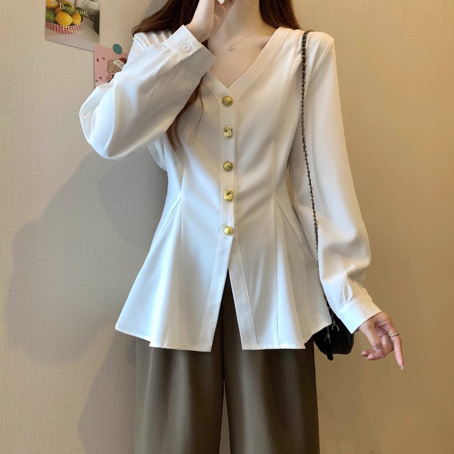 Stylish And Versatile Button-down Commuter Shirt - Eve & Kith