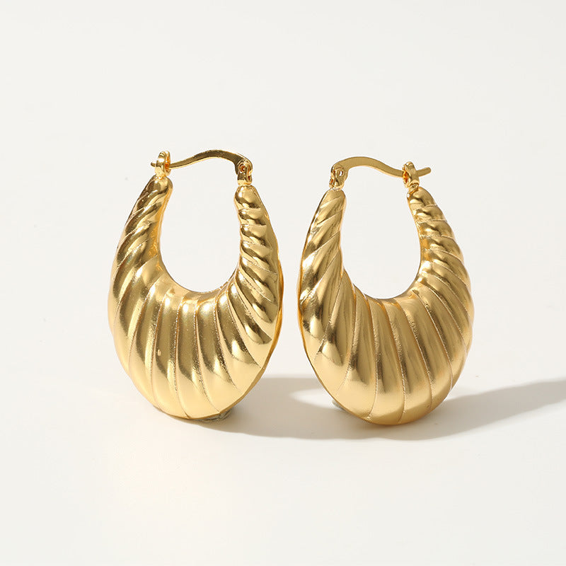 Old Gold Light Luxury Exaggerated Earrings - Eve & Kith