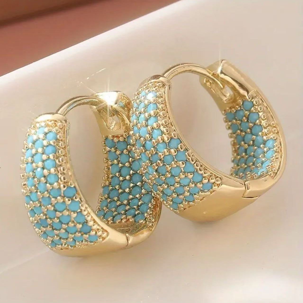 Waterdrop-shaped Vibrant And Elegant Earrings With 18K Gold Plating On Copper - Eve & Kith