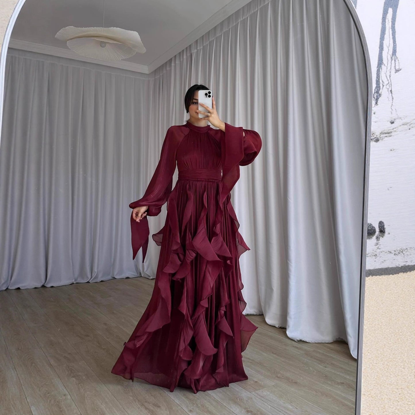 Long-sleeved Cinched-waist Vintage Maxi Dress